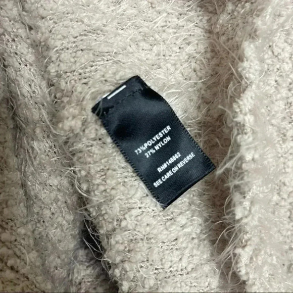 Torrid TAN POPCORN FUZZY TEDDY SWEATER Size 3X - Picture 3 of 7